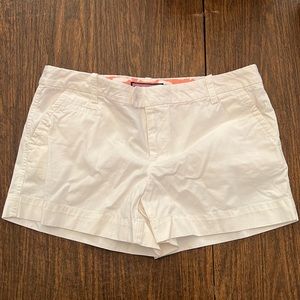 Vineyard Vines White Shorts